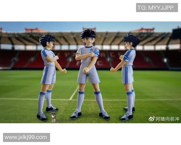 足球明星手办开箱体验分享精美细节与真实还原的完美结合 足球明星手办开箱体验分享精美细节与真实还原的完美结合